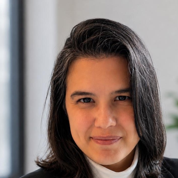Retrato de Carolina Pimentel, del equipo de Centro y Calma