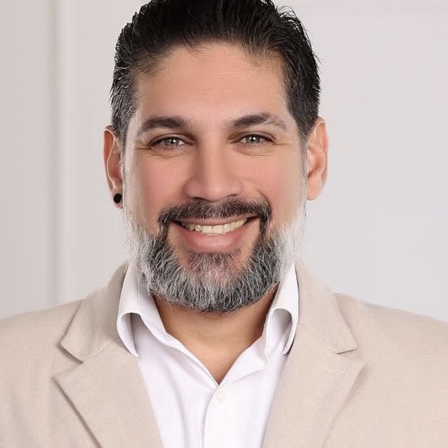 Retrato de Jean Colombani, del equipo de Centro y Calma